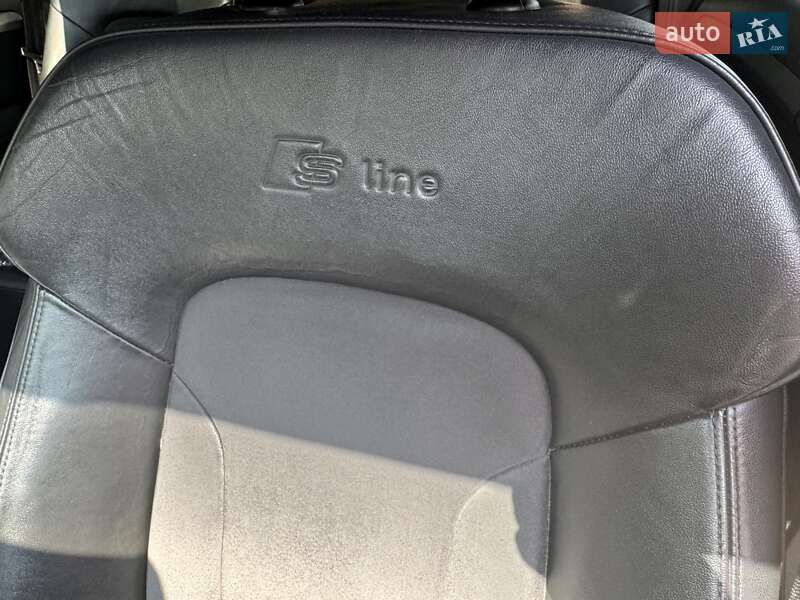 Внедорожник / Кроссовер Audi Q7 2012 в Киеве