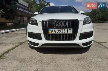 Внедорожник / Кроссовер Audi Q7 2012 в 