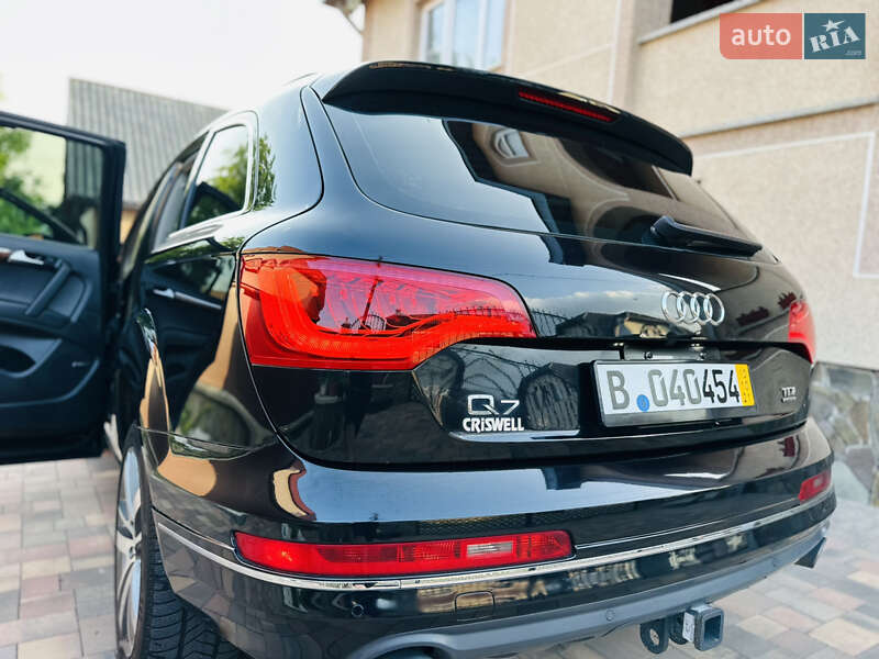 Внедорожник / Кроссовер Audi Q7 2015 в Нижней Апше