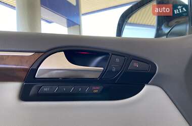 Внедорожник / Кроссовер Audi Q7 2012 в 