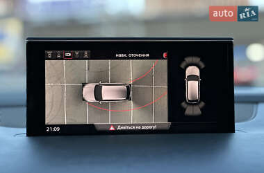 Внедорожник / Кроссовер Audi Q7 2018 в 
