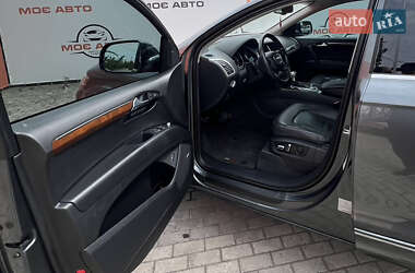 Внедорожник / Кроссовер Audi Q7 2013 в 