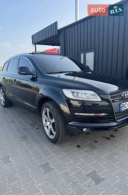 Внедорожник / Кроссовер Audi Q7 2006 в 