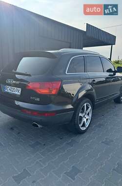 Внедорожник / Кроссовер Audi Q7 2006 в 