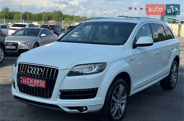 Внедорожник / Кроссовер Audi Q7 2014 в 