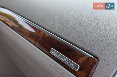 Внедорожник / Кроссовер Audi Q7 2014 в 