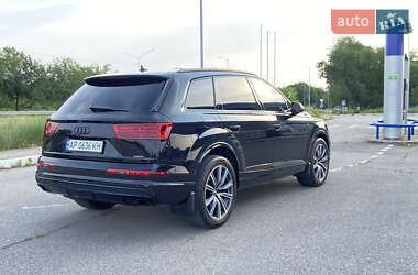 Внедорожник / Кроссовер Audi Q7 2018 в 