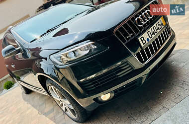 Позашляховик / Кросовер Audi Q7 2015 в Нижній Апші