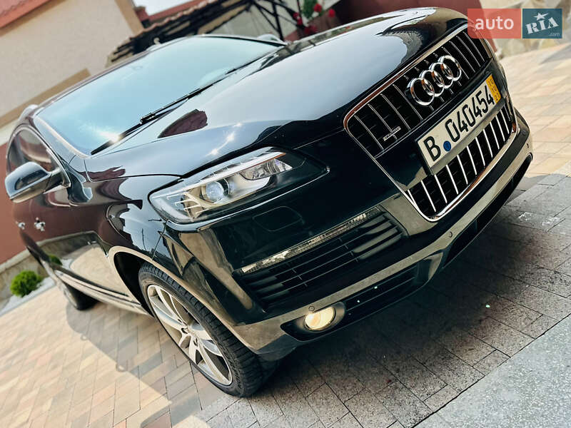 Audi Q7 2015