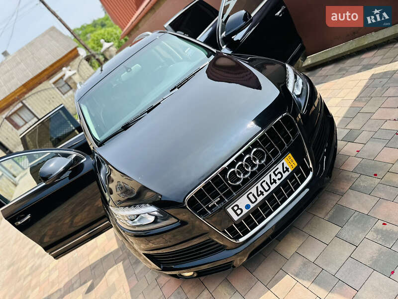 Внедорожник / Кроссовер Audi Q7 2015 в Нижней Апше