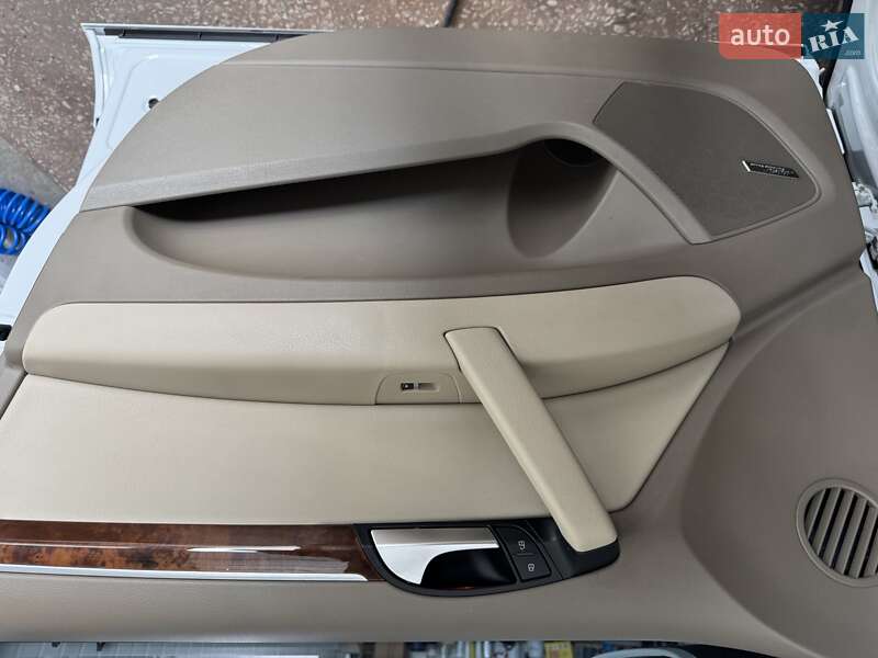 Внедорожник / Кроссовер Audi Q7 2015 в Тернополе