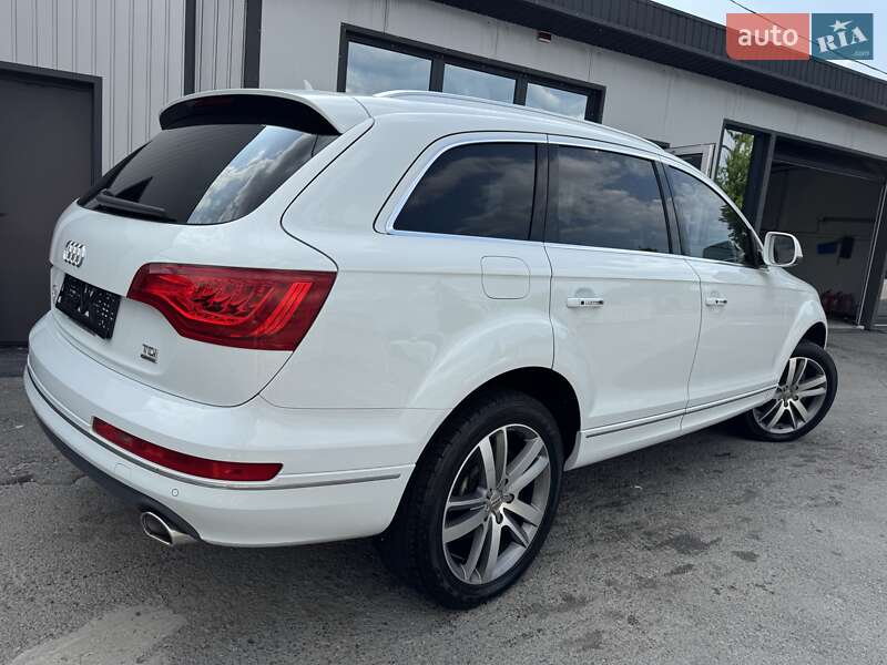 Внедорожник / Кроссовер Audi Q7 2015 в Тернополе