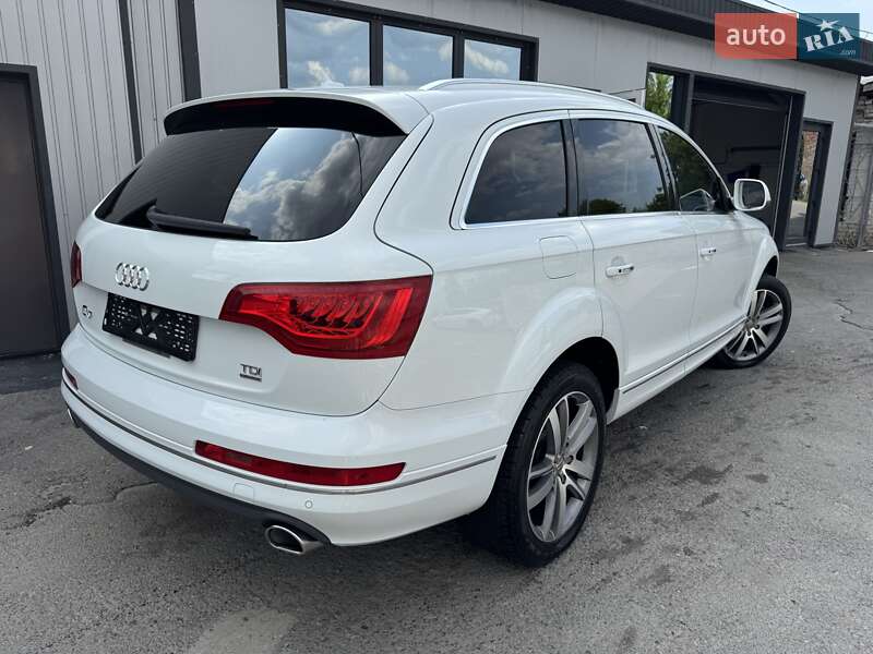 Внедорожник / Кроссовер Audi Q7 2015 в Тернополе