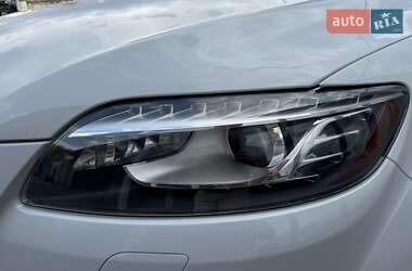 Внедорожник / Кроссовер Audi Q7 2015 в 