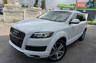 Внедорожник / Кроссовер Audi Q7 2015 в 