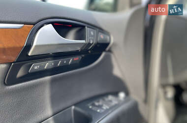 Внедорожник / Кроссовер Audi Q7 2014 в 