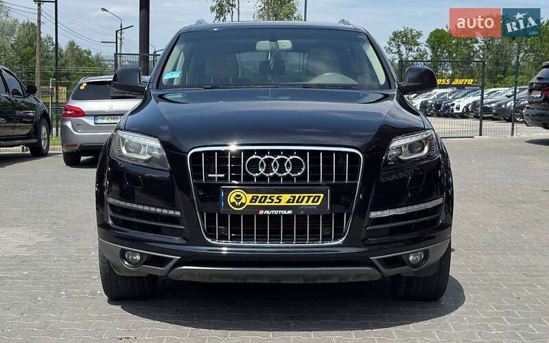 Позашляховик / Кросовер Audi Q7 2013 в Чернівцях