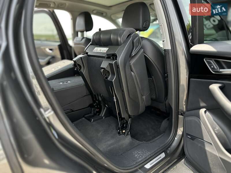Внедорожник / Кроссовер Audi Q7 2019 в Черновцах