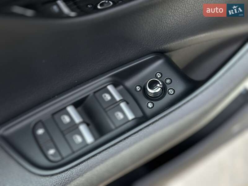 Внедорожник / Кроссовер Audi Q7 2019 в Черновцах