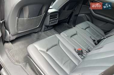 Внедорожник / Кроссовер Audi Q7 2019 в 
