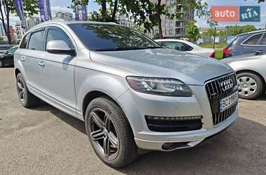 Внедорожник / Кроссовер Audi Q7 2010 в 