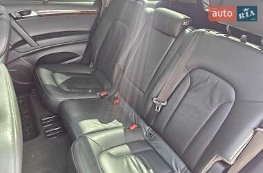 Внедорожник / Кроссовер Audi Q7 2010 в 