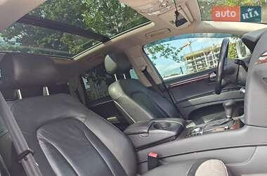 Внедорожник / Кроссовер Audi Q7 2010 в 