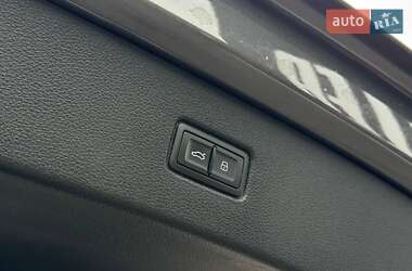 Внедорожник / Кроссовер Audi Q7 2020 в 