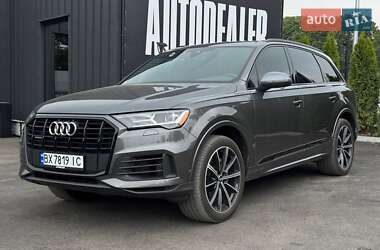Позашляховик / Кросовер Audi Q7 2020 в Кам'янець-Подільському
