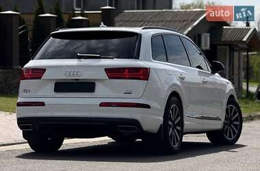 Внедорожник / Кроссовер Audi Q7 2017 в Одессе