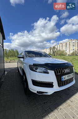Внедорожник / Кроссовер Audi Q7 2011 в 