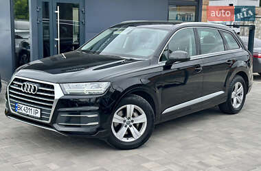Внедорожник / Кроссовер Audi Q7 2017 в Ровно