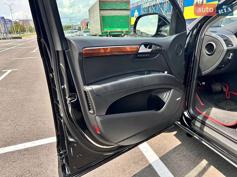 Внедорожник / Кроссовер Audi Q7 2015 в Чернигове фото 28 Внедорожник / Кроссовер Audi Q7 2015 в Чернигове