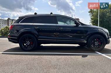 Внедорожник / Кроссовер Audi Q7 2015 в 