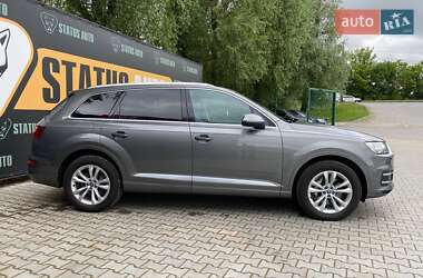 Внедорожник / Кроссовер Audi Q7 2015 в 