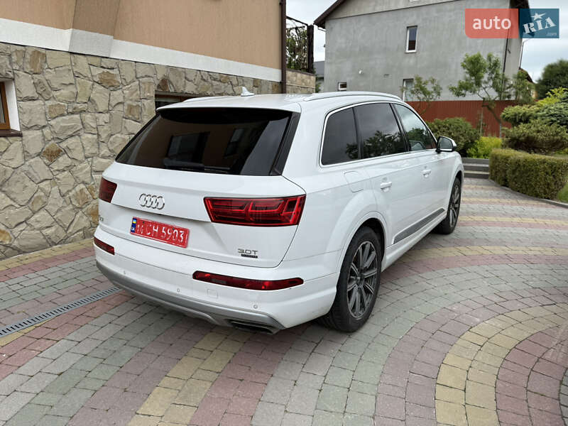 Внедорожник / Кроссовер Audi Q7 2016 в Львове