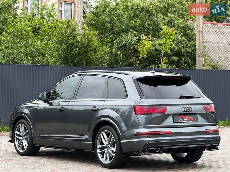 Внедорожник / Кроссовер Audi Q7 2019 в Луцке