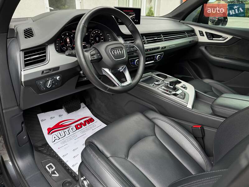 Внедорожник / Кроссовер Audi Q7 2019 в Луцке