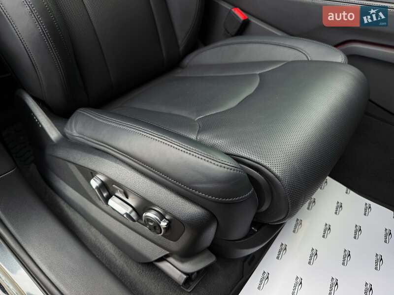 Внедорожник / Кроссовер Audi Q7 2019 в Луцке