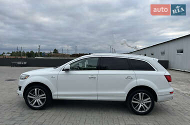 Внедорожник / Кроссовер Audi Q7 2014 в 