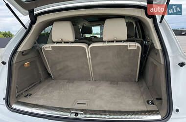 Внедорожник / Кроссовер Audi Q7 2014 в 