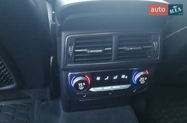 Внедорожник / Кроссовер Audi Q7 2017 в 