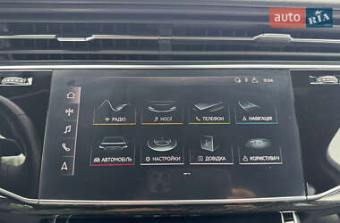 Позашляховик / Кросовер Audi Q7 2020 в 