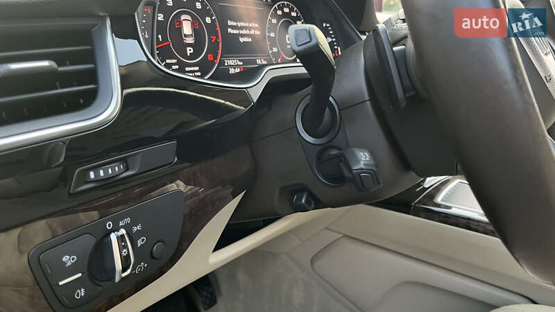 Позашляховик / Кросовер Audi Q7 2017 в Хмельницькому