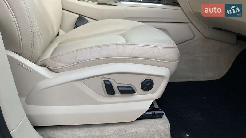 Позашляховик / Кросовер Audi Q7 2017 в Хмельницькому