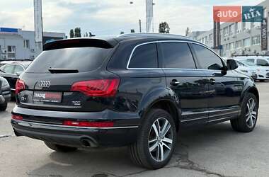 Внедорожник / Кроссовер Audi Q7 2013 в 