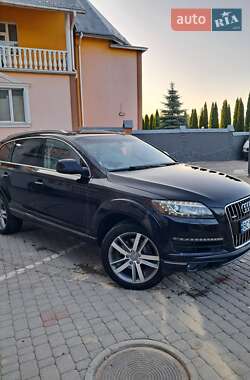 Внедорожник / Кроссовер Audi Q7 2012 в 