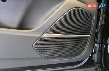 Внедорожник / Кроссовер Audi Q7 2022 в 
