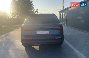 Внедорожник / Кроссовер Audi Q7 2023 в 