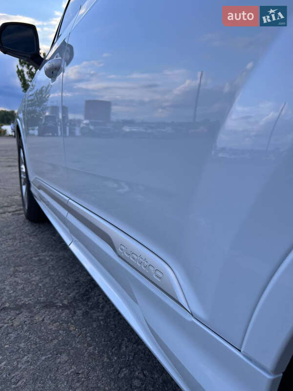 Внедорожник / Кроссовер Audi Q7 2023 в Киеве